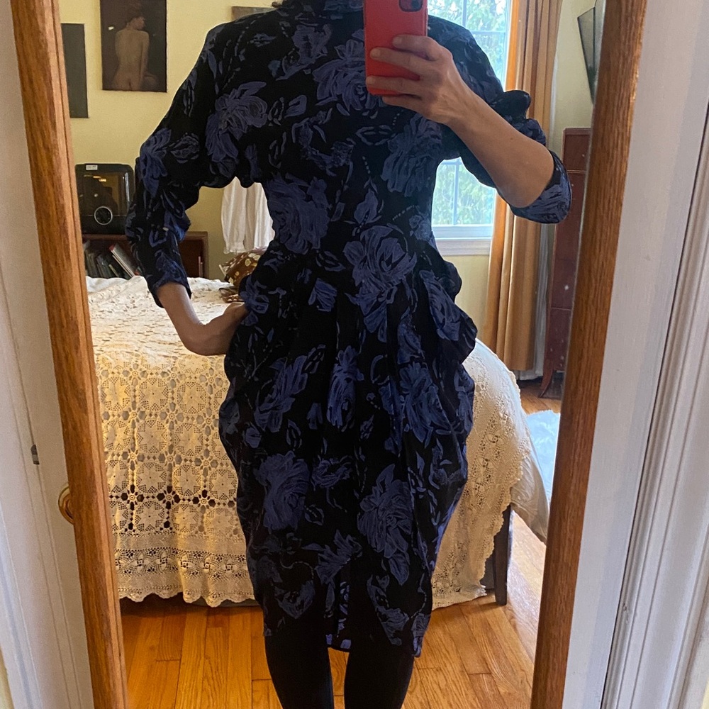 Vintage Floral Puff-Sleeve midi dress